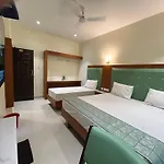 Hotel Harshanaa Elite