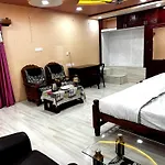 Pearl Hotel