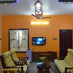 Golden Nest Homestay