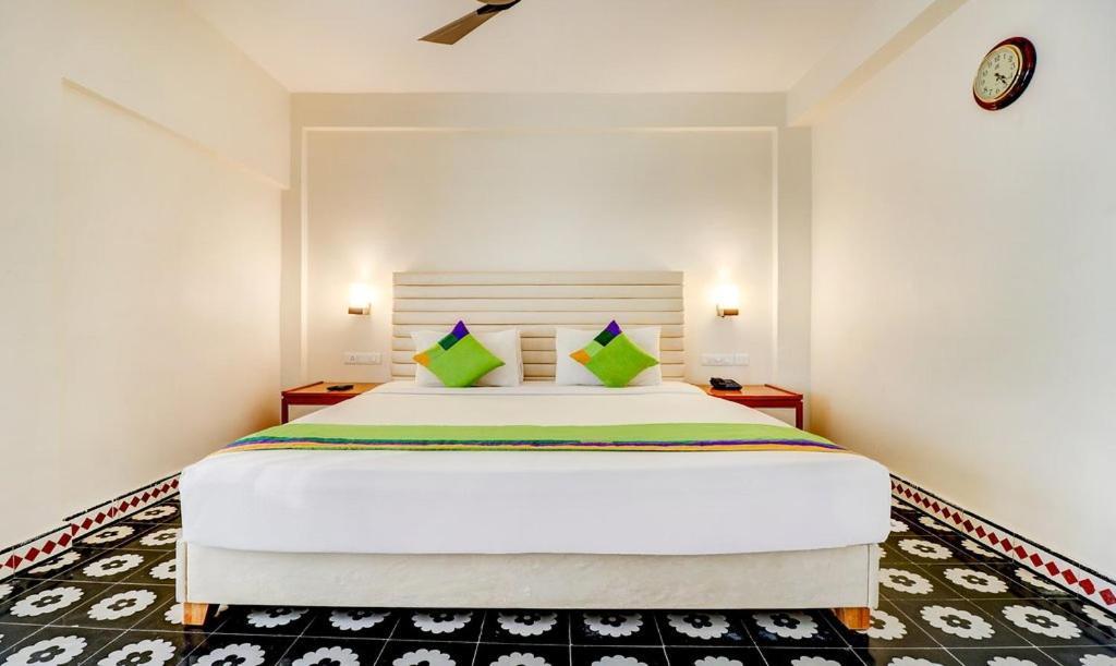Hotel Rr Group Of 3*