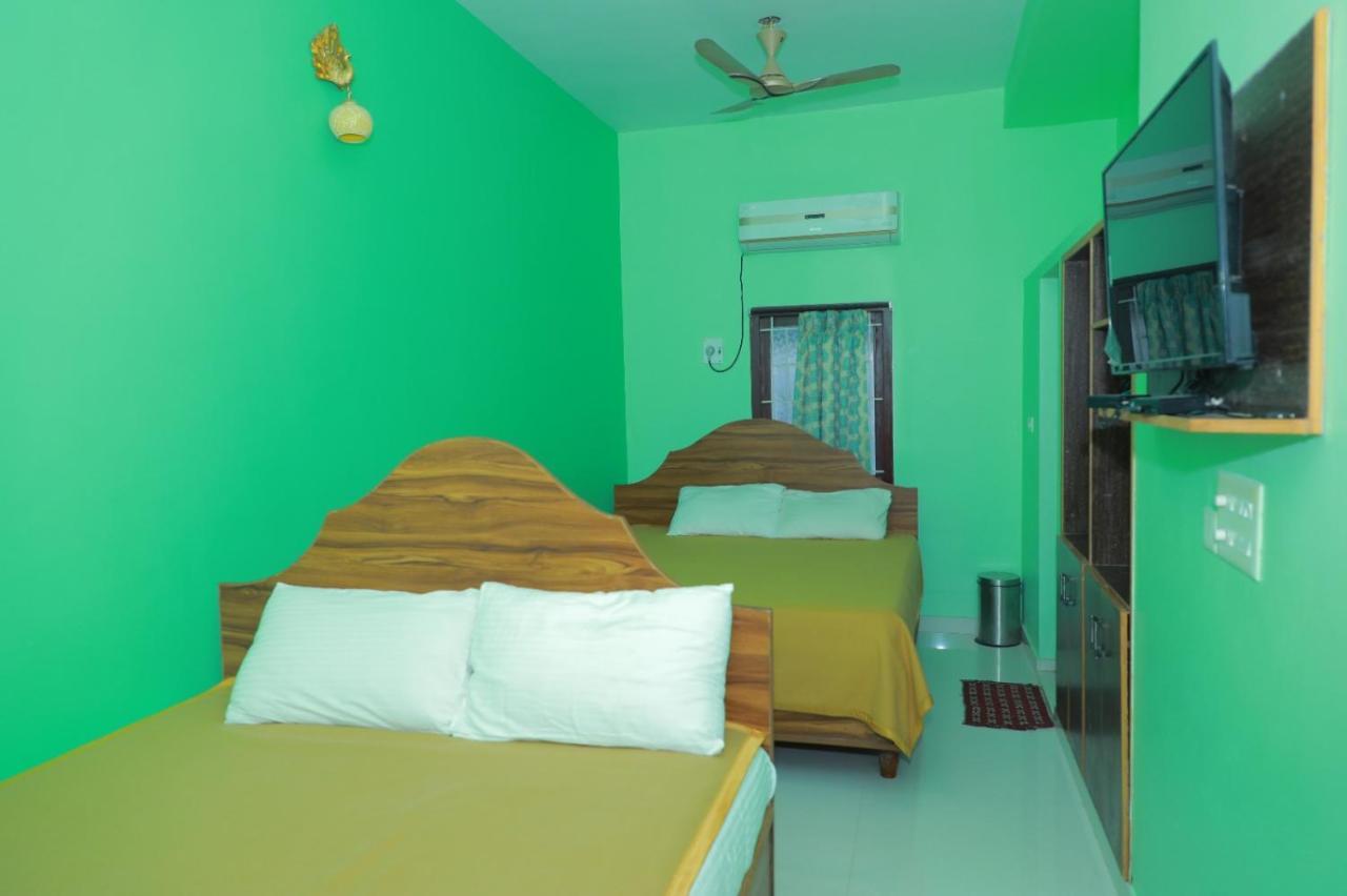 Farmdean Resort *