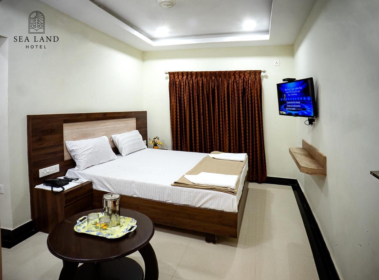 Sea Land Hotel *
