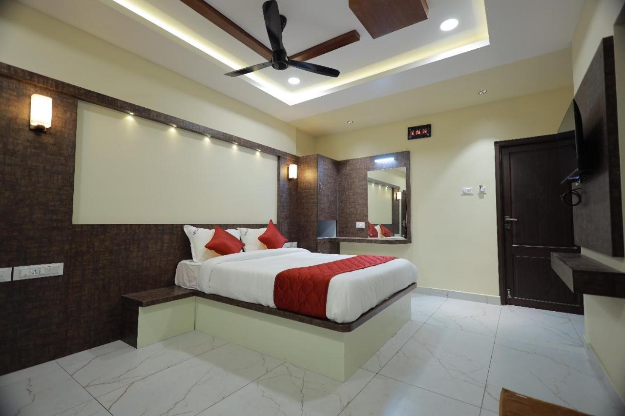 Jeyam Hotel Kanyakumari