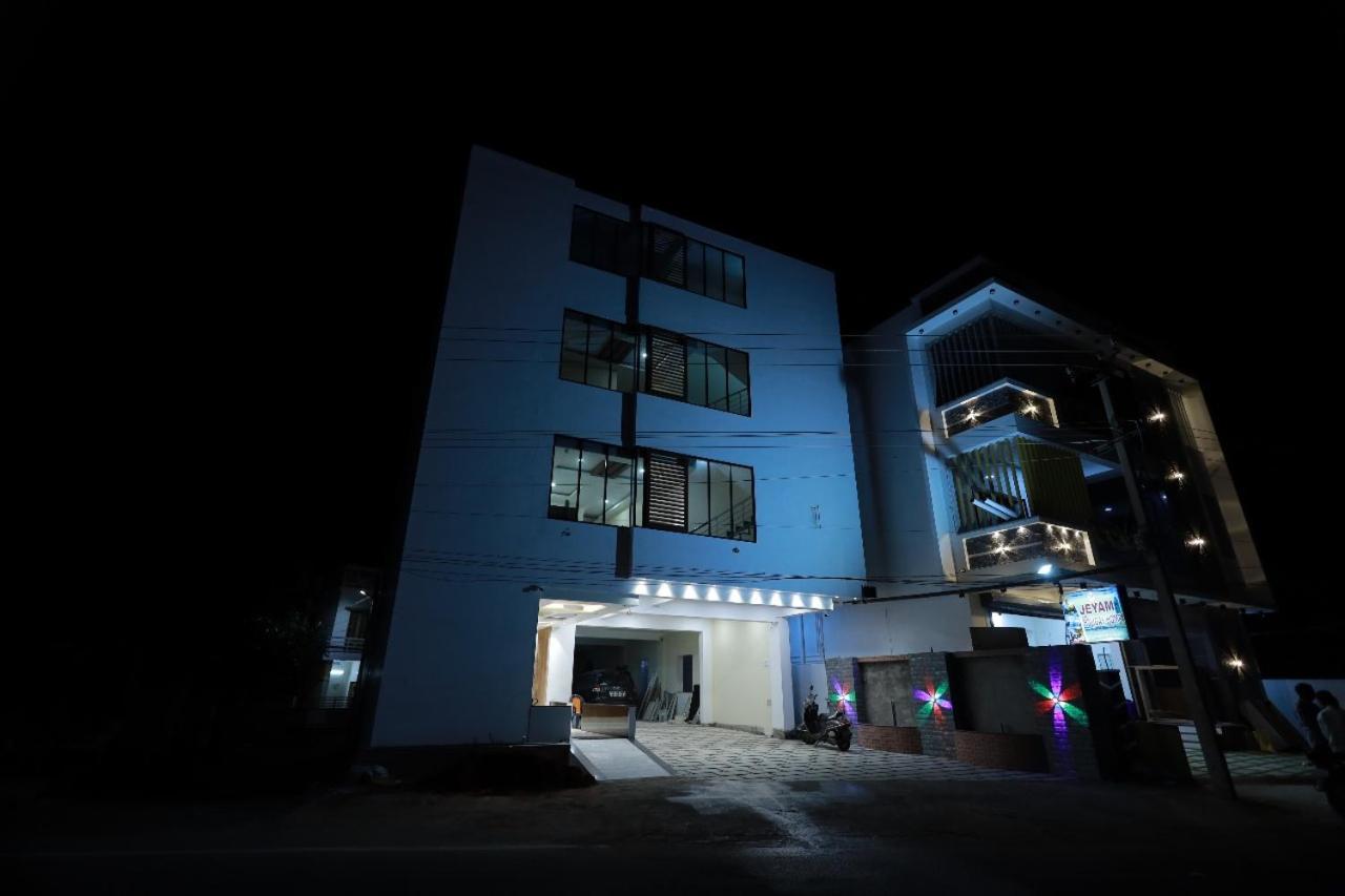 Hotel Jeyam