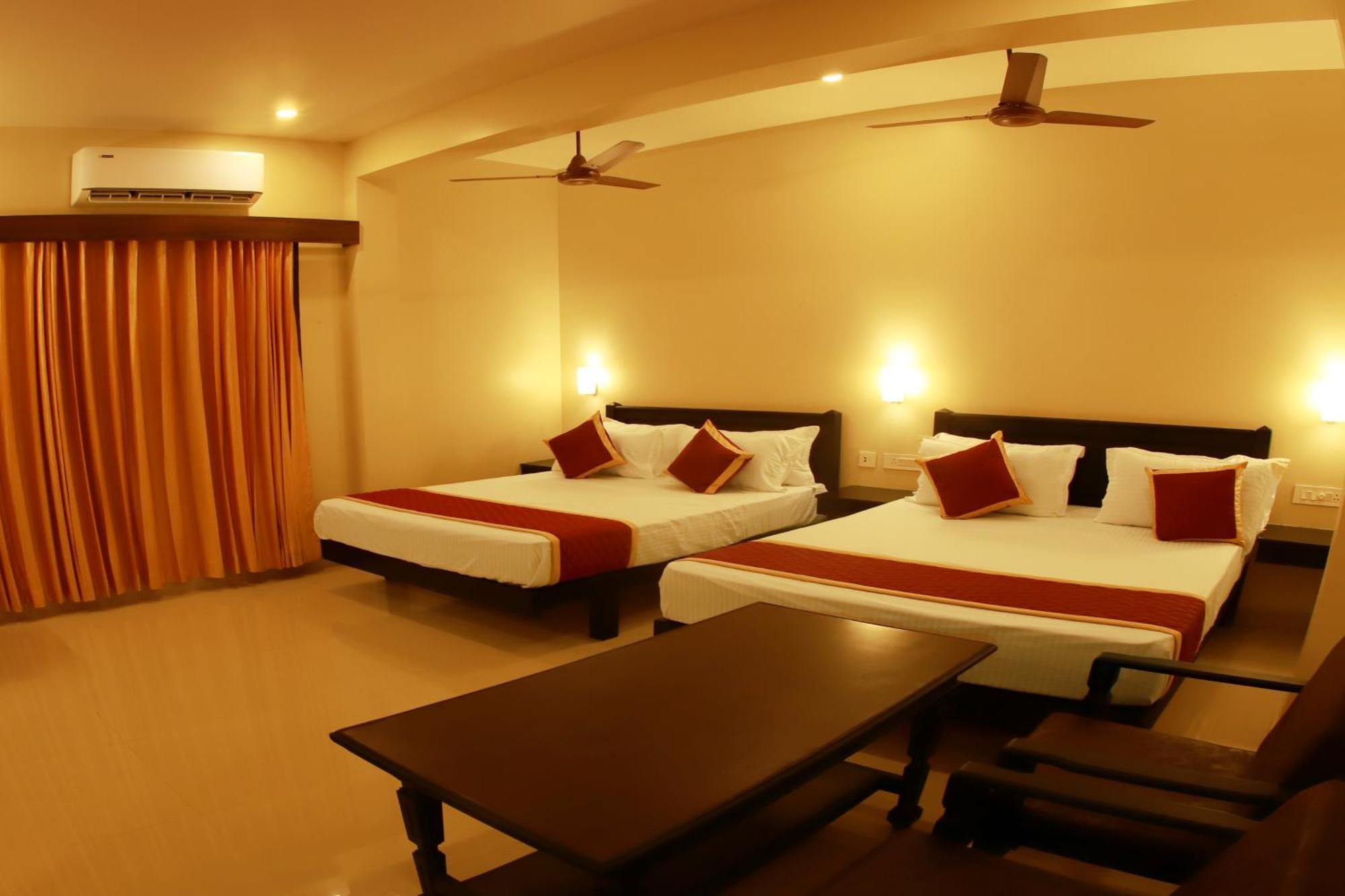 Hotel Sri Devi 3*
