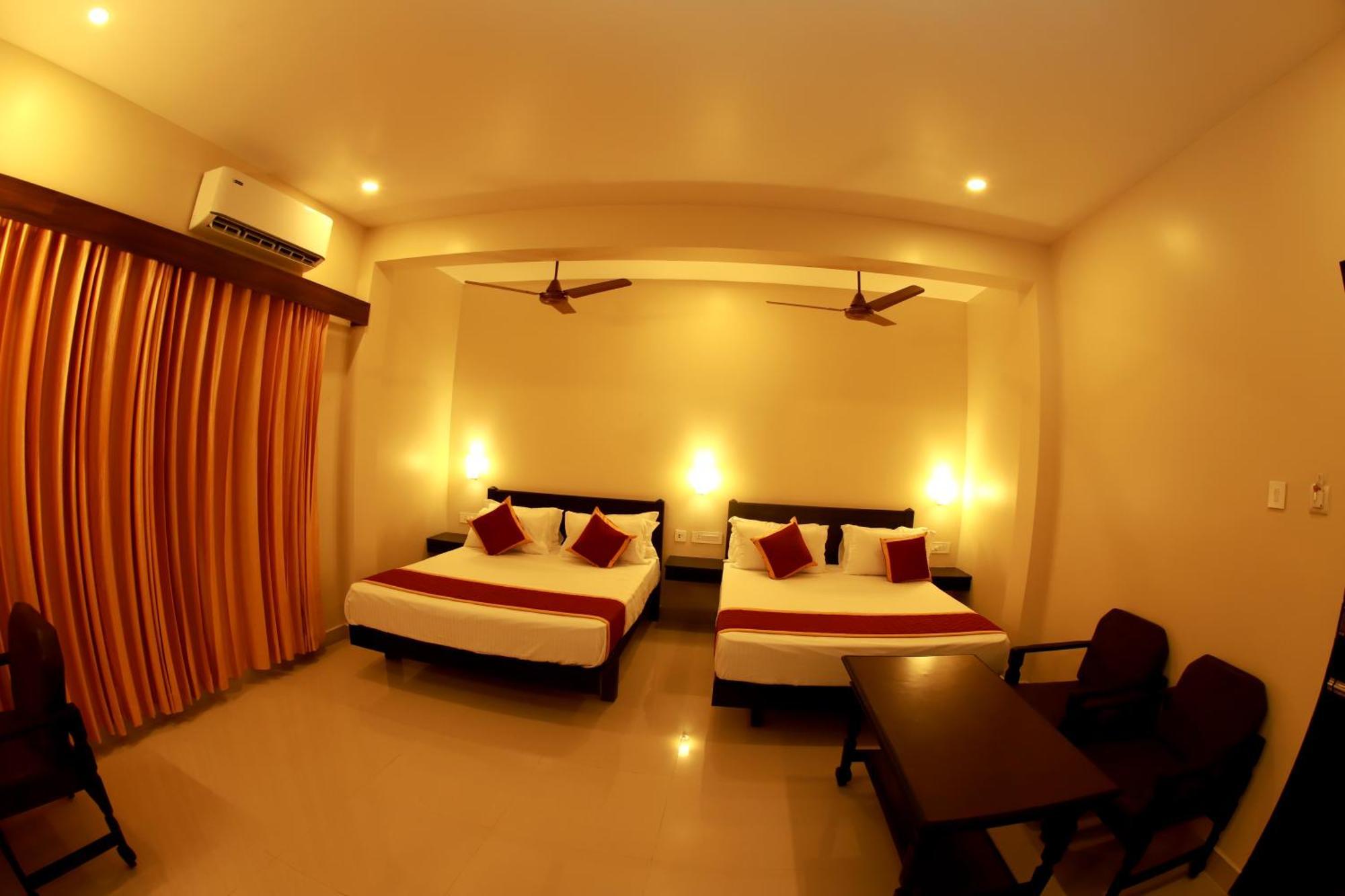 Sri Devi Hotel 3*