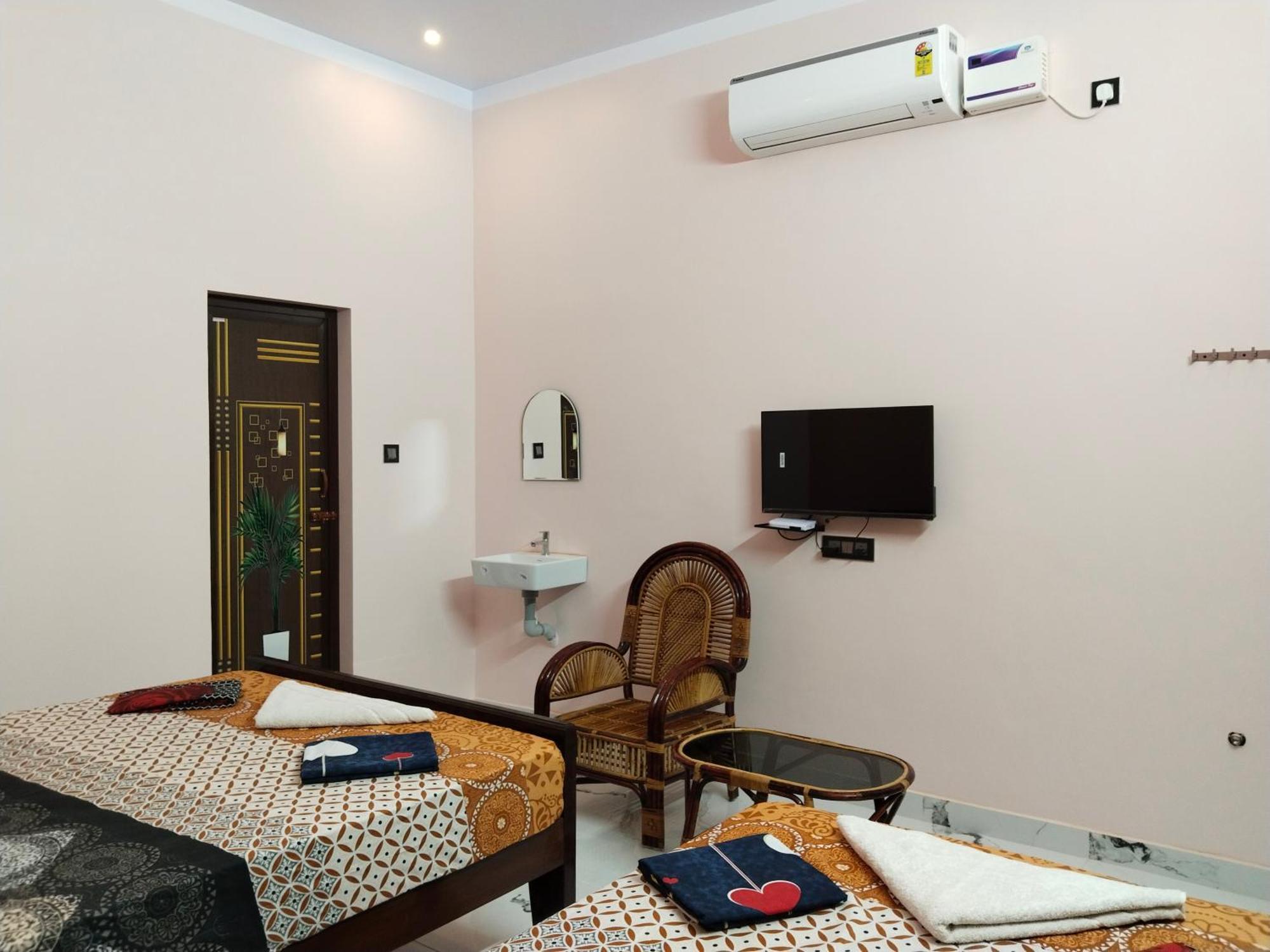 Hotel Vedhav Residency Kanyakumari