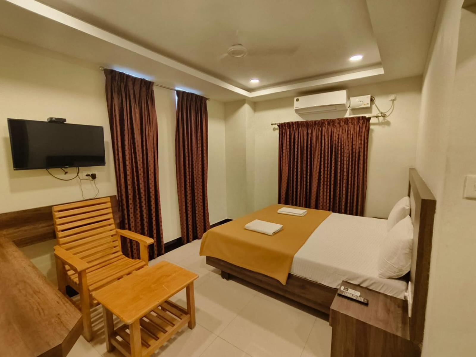 Hotel Sea Land *