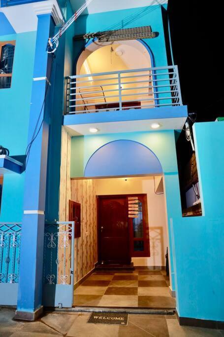 Holiday home Blue