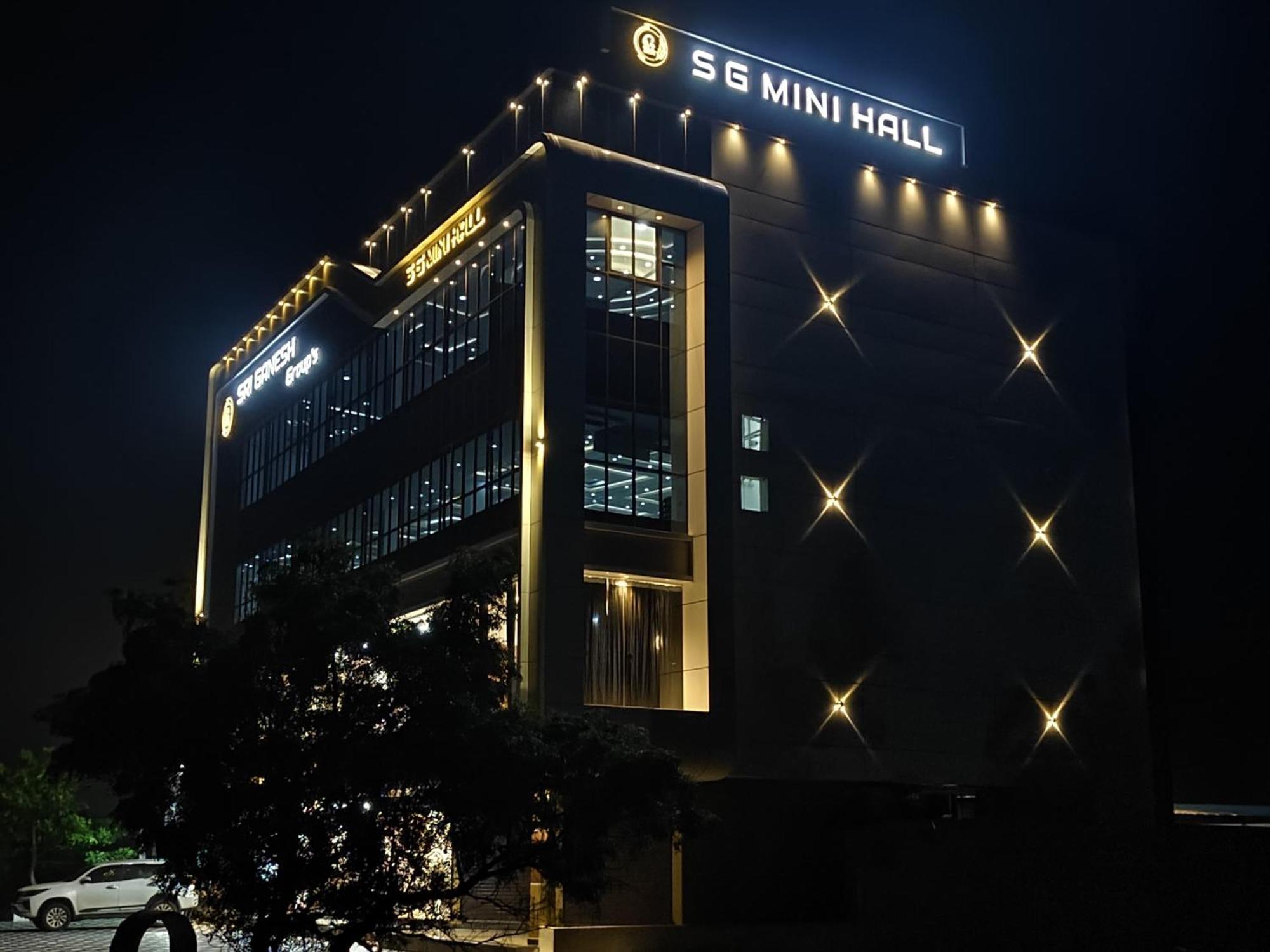 Sg Mahal & Hotel 2*