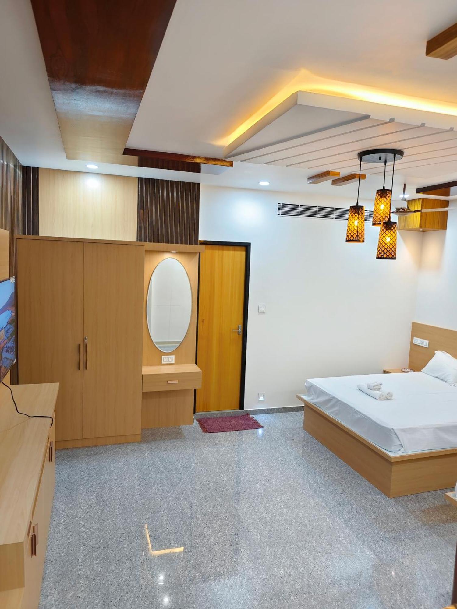 Hotel Sg Mahal &