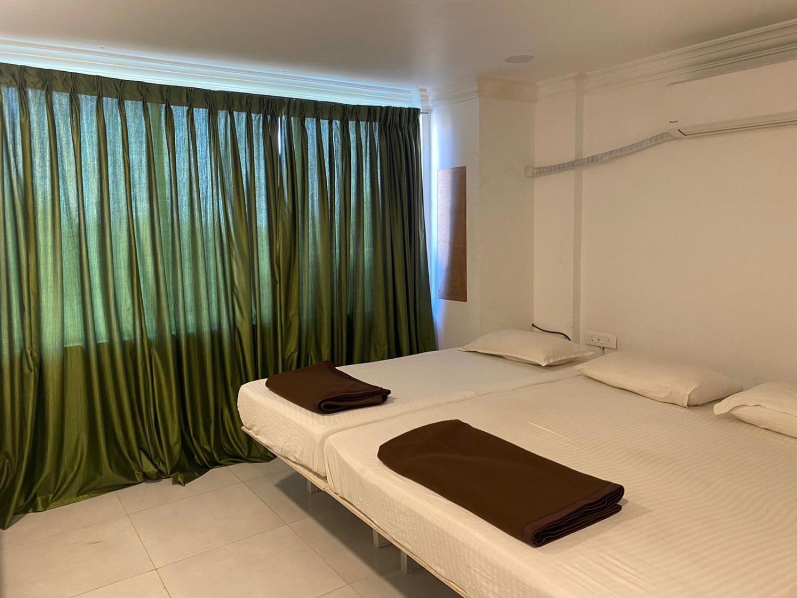 Arlinjai Paradise Hotel *