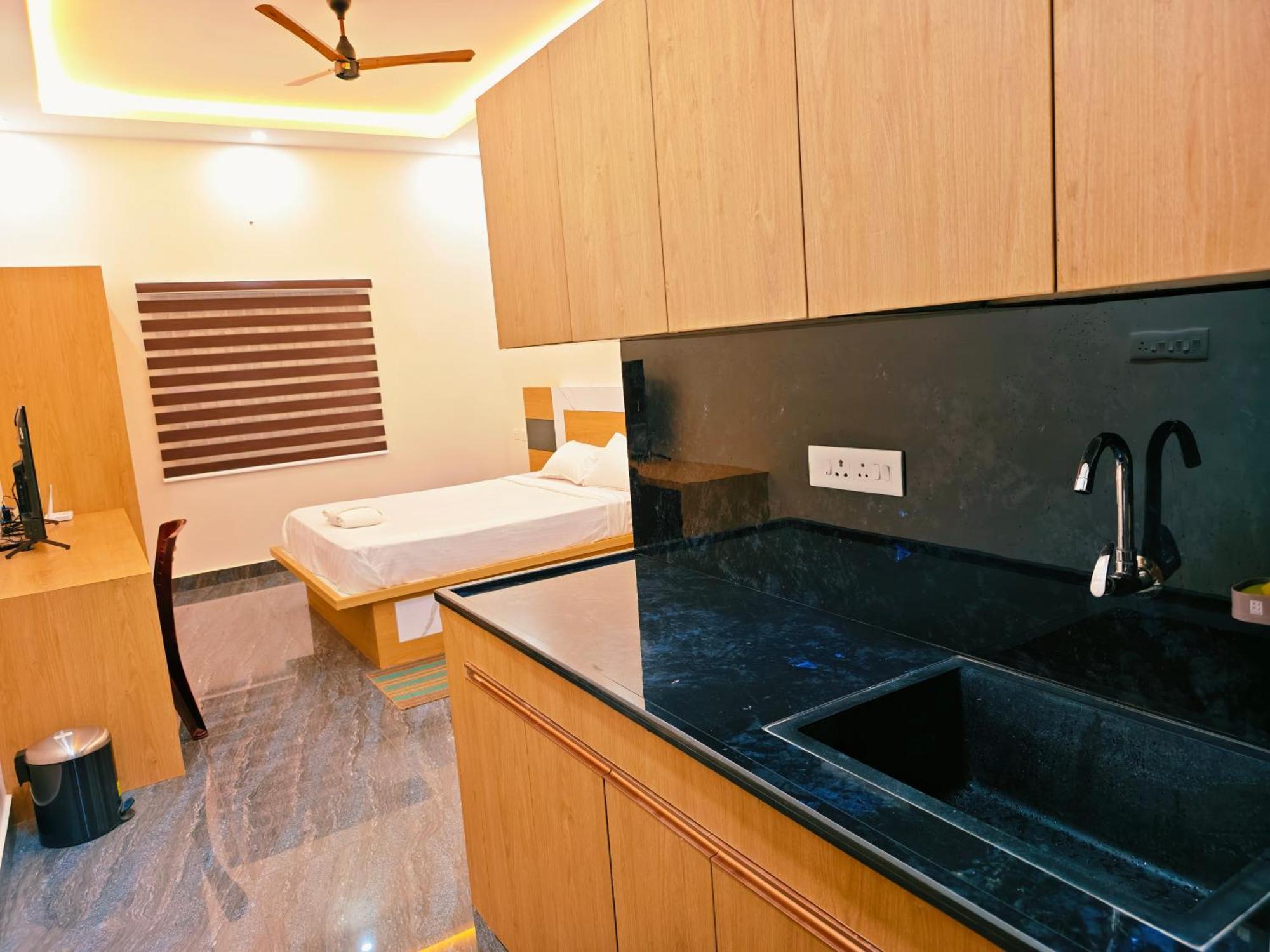 Sg Mahal & Hotel