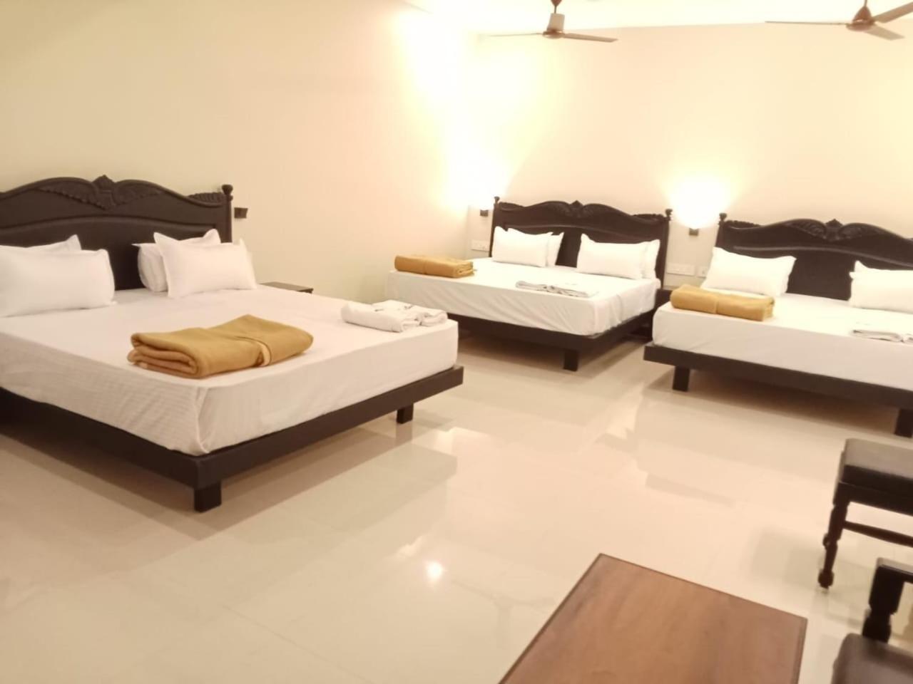 Sri Devi Hotel