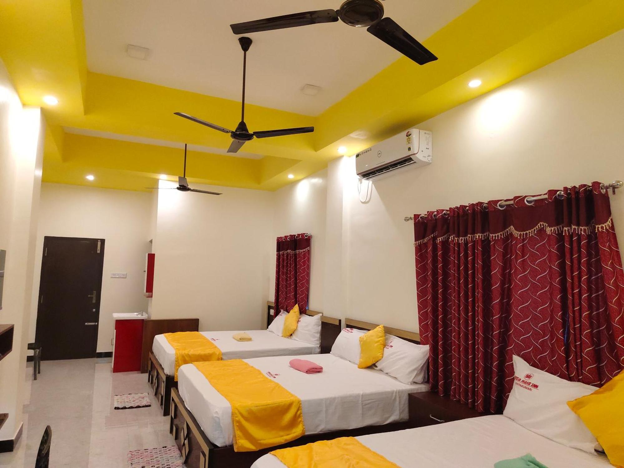 Hotel Sonia Mahi