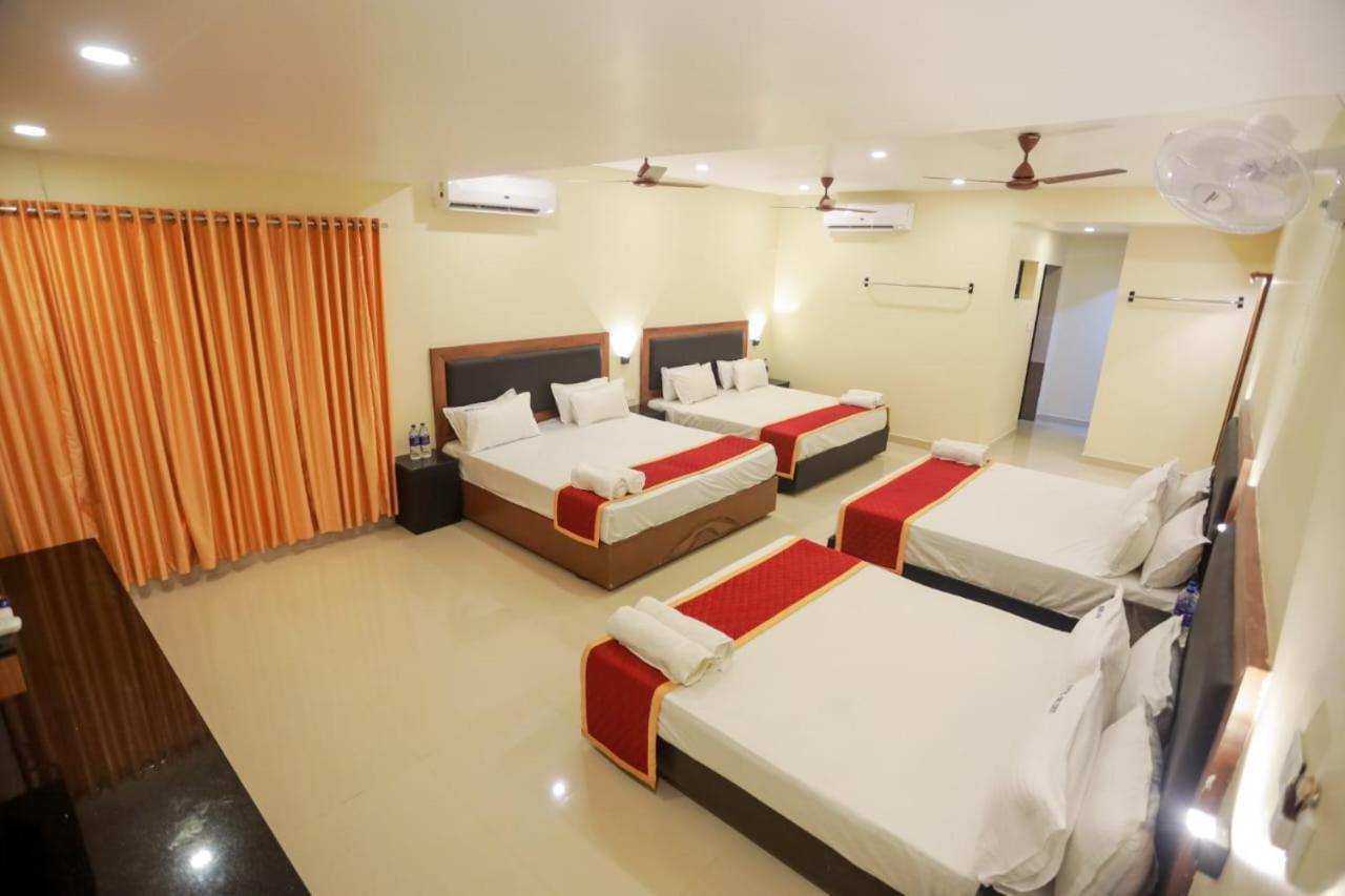 Hotel Sri Devi