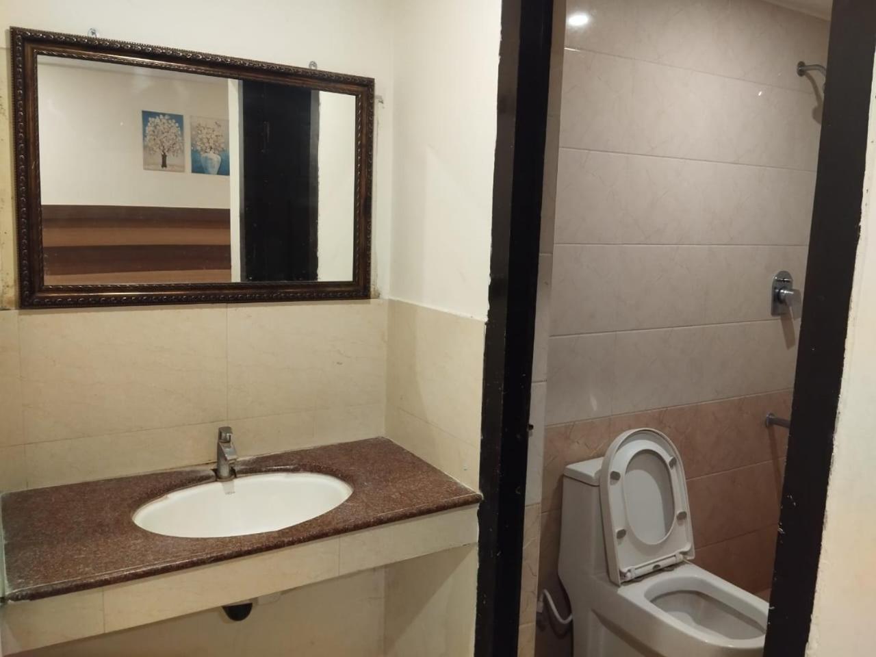 Alankar Hotel