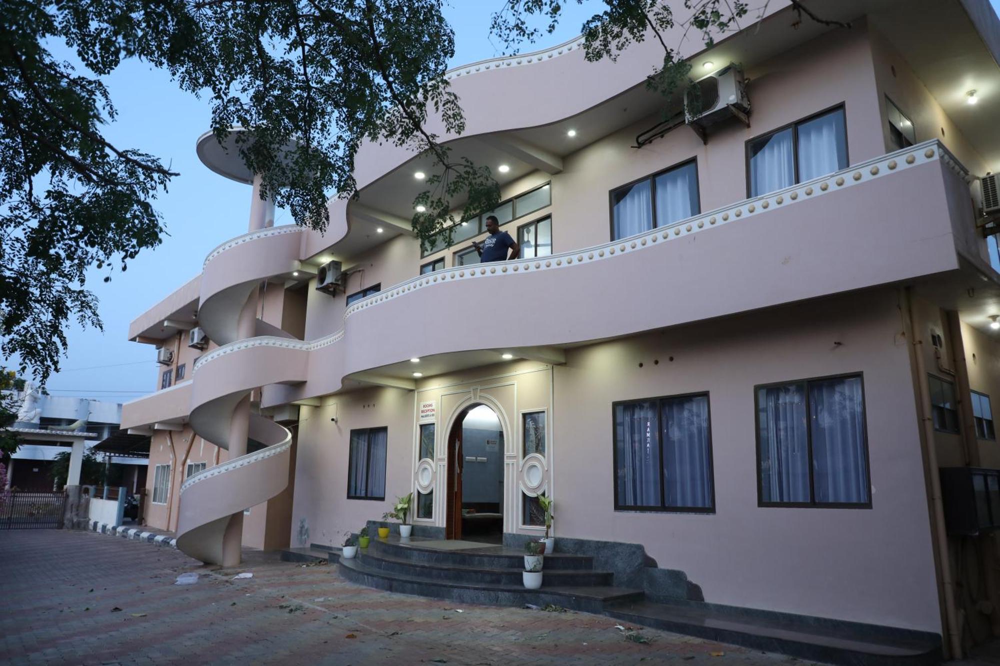 Sauhrudam And Restaurant-kanyakumari