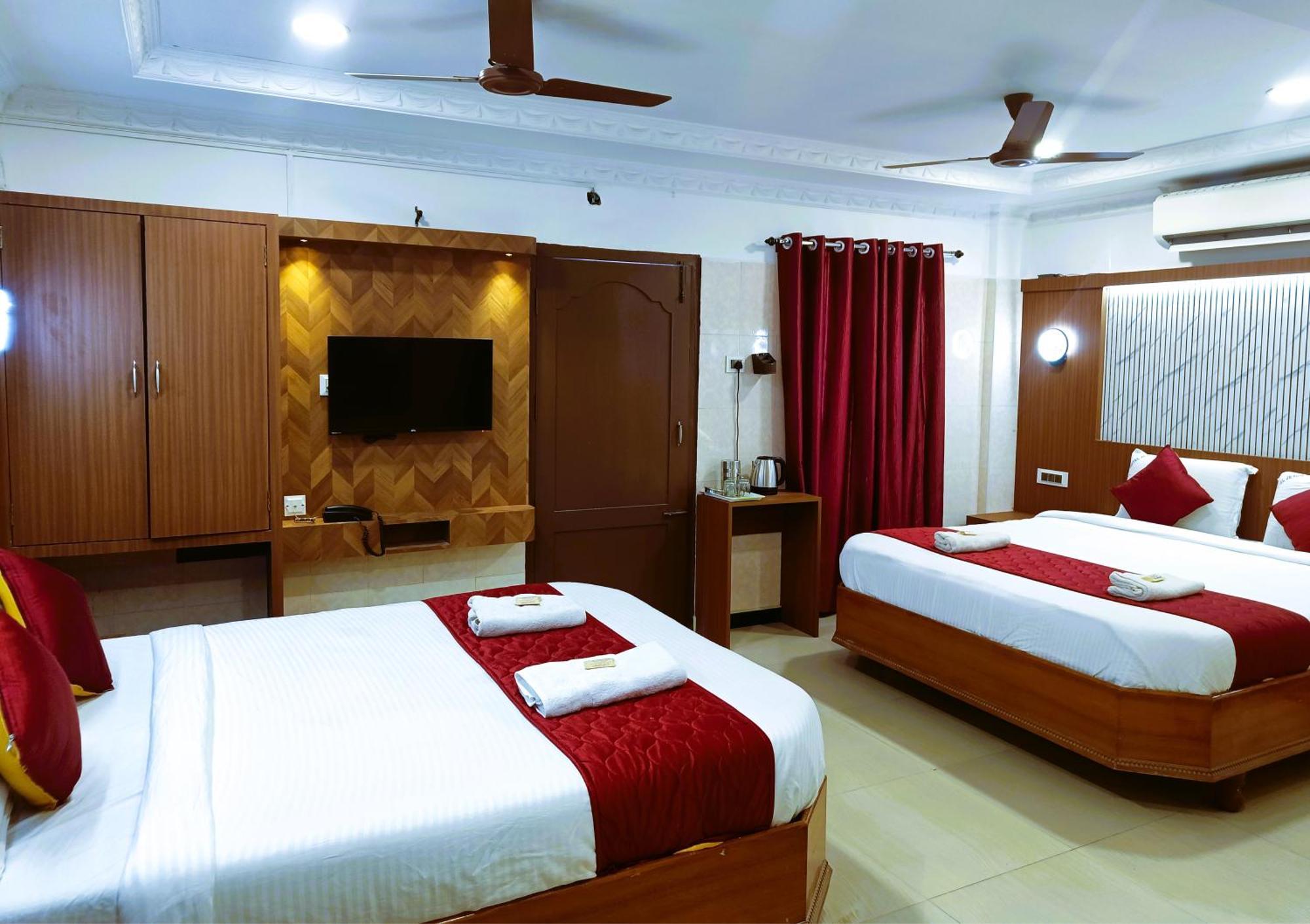 Hotel Jeyam 3*