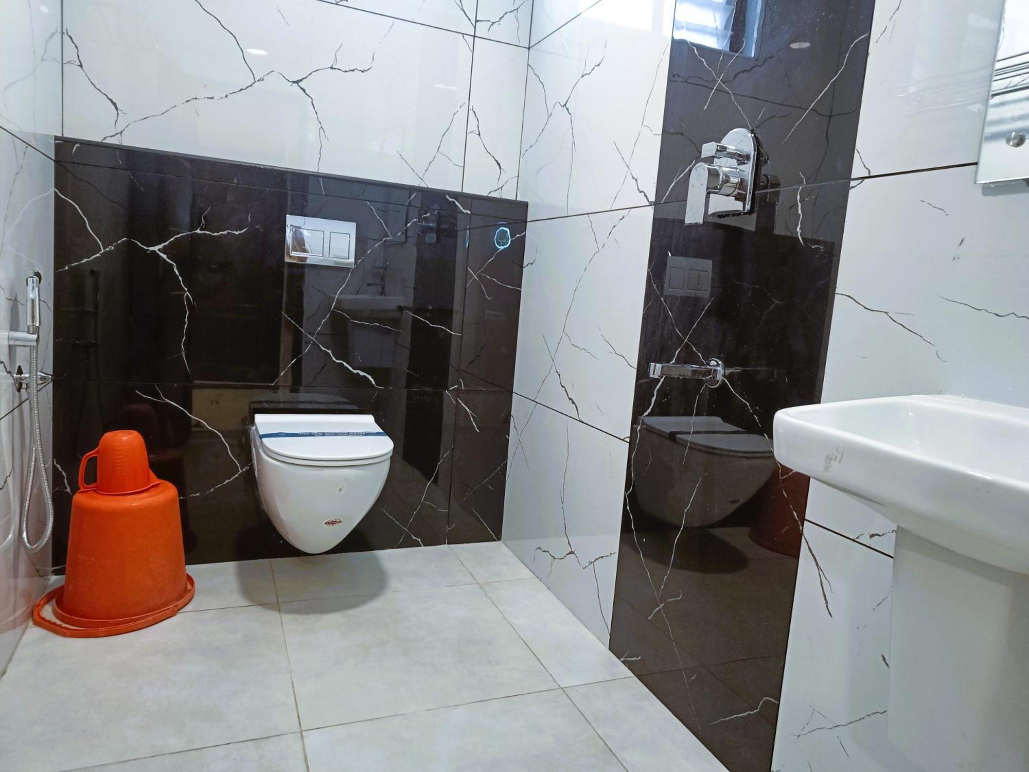 Hotel Jeyam
