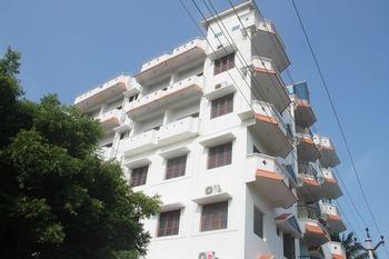 Vedanta Wake Up - Hotel
