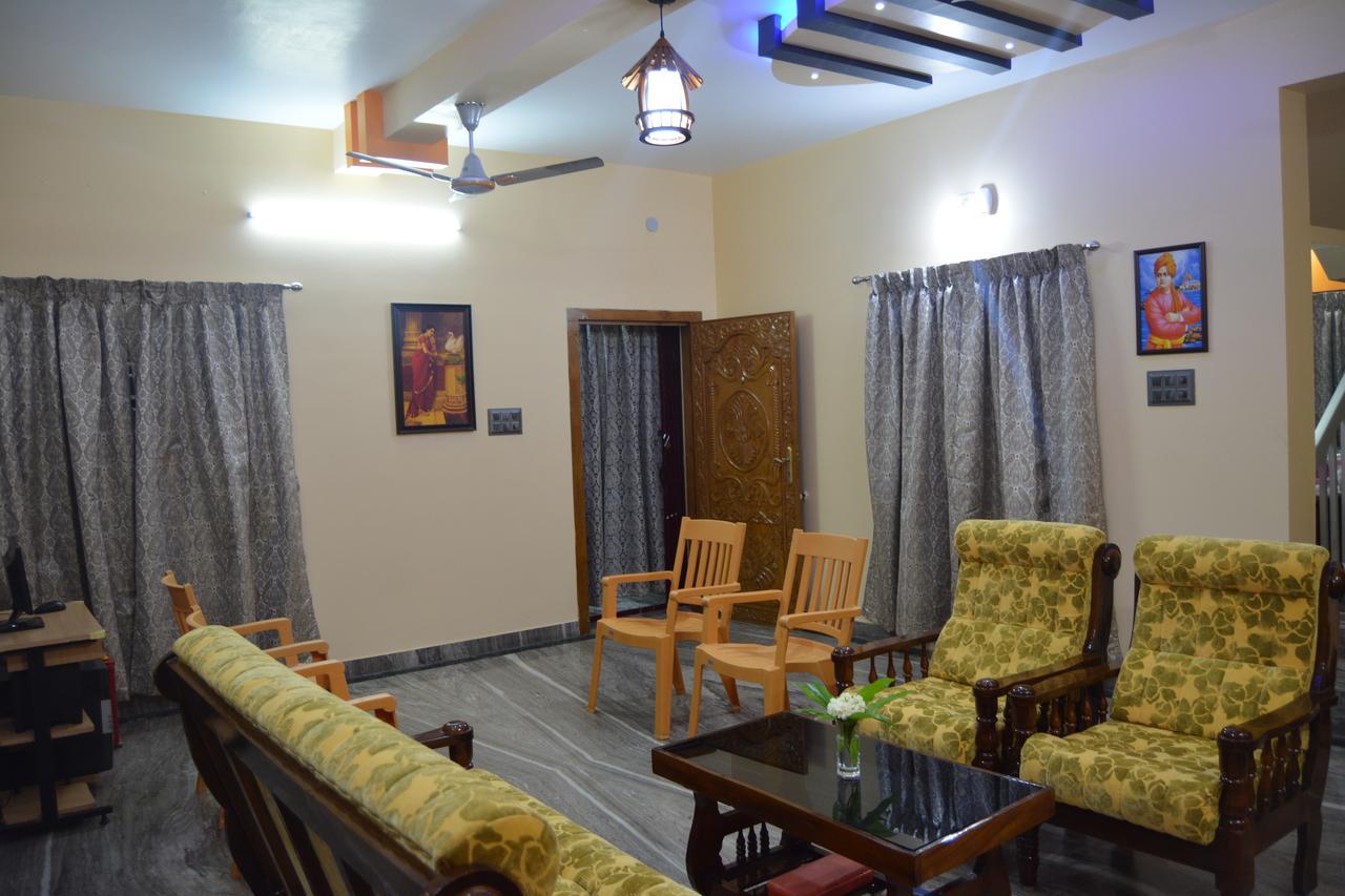 Bed & Breakfast Golden Nest Homestay