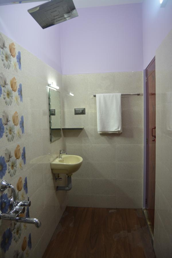 Bed & Breakfast Golden Nest Homestay Kanyakumari