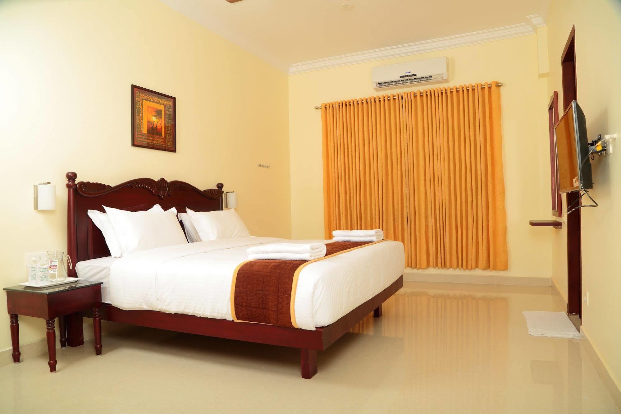 Hotel Temple Citi 3*