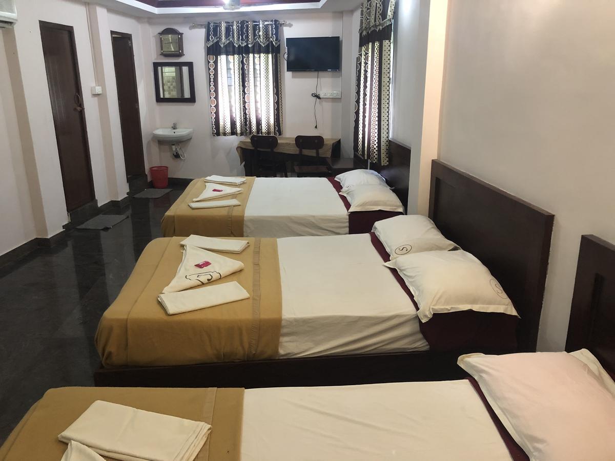 Lodge Santhi Residency Kanyakumari