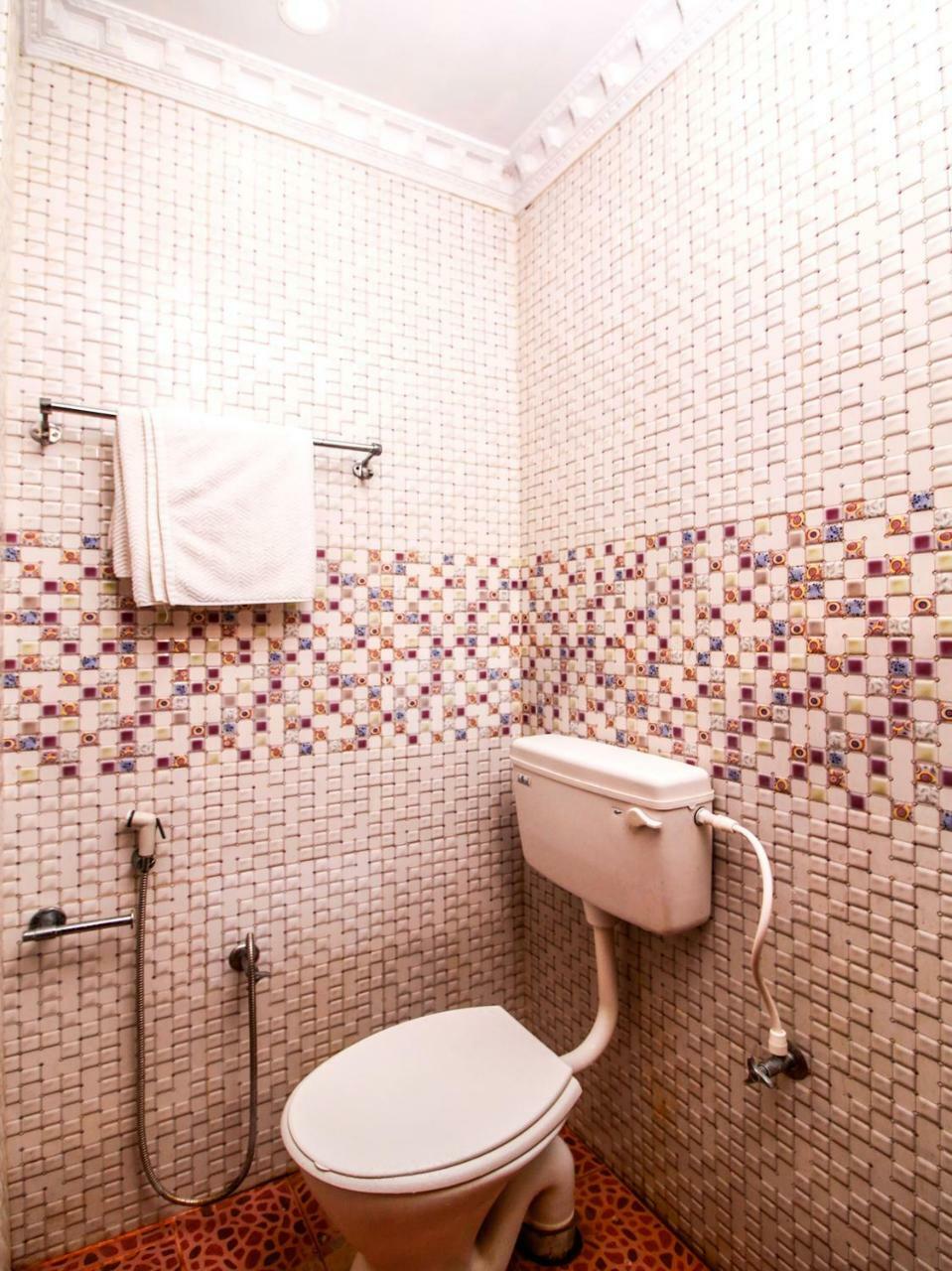 Oyo 24967 The Grand Diamond Hotel 3*