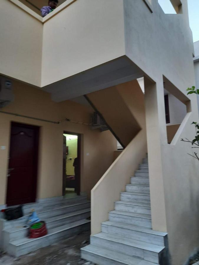 Inn Raghavi Tourist