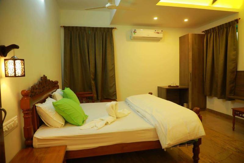 Hotel Thiraviam Tourist Home Kanyakumari