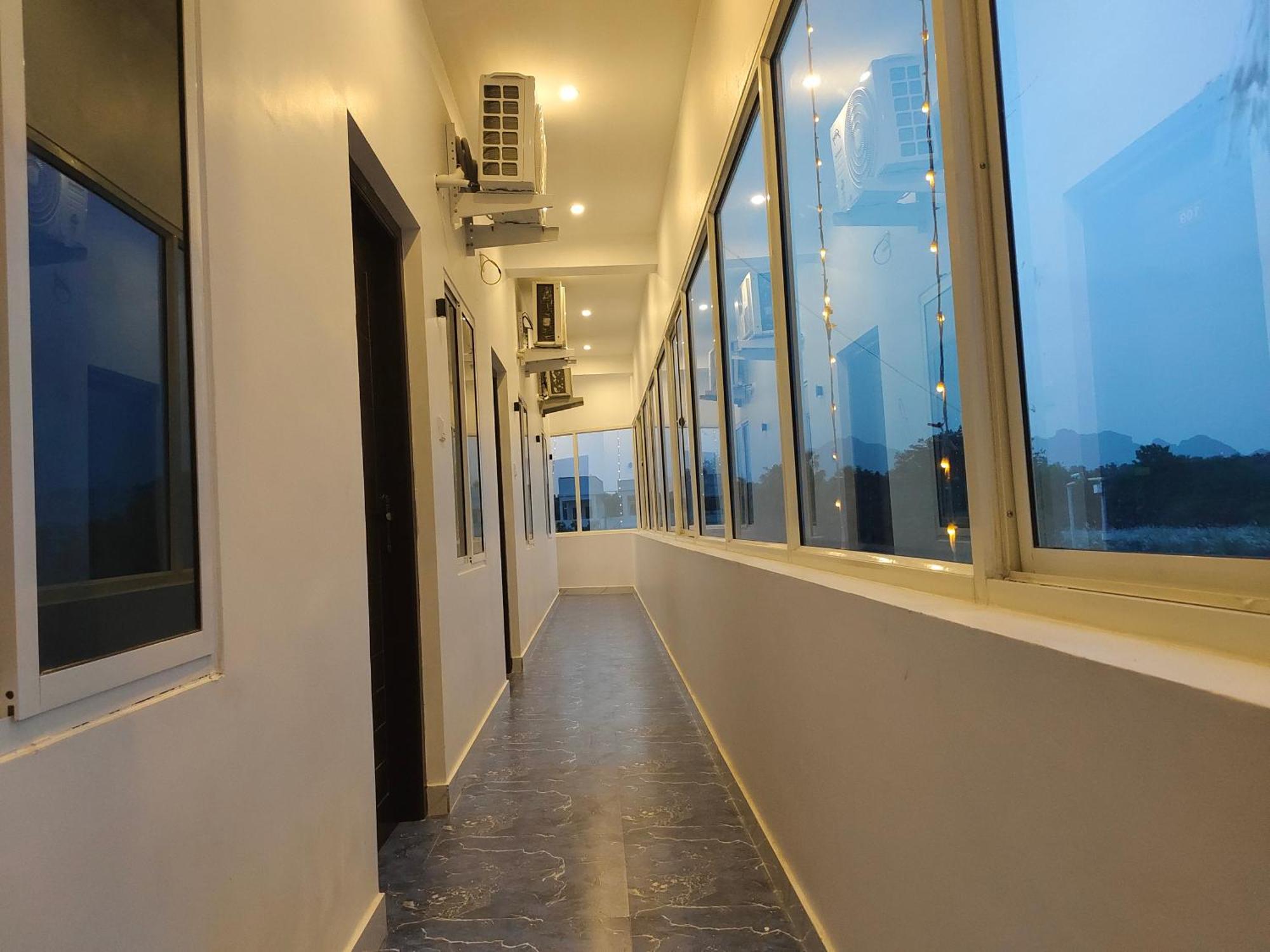 Hotel Sonia Mahi 2*