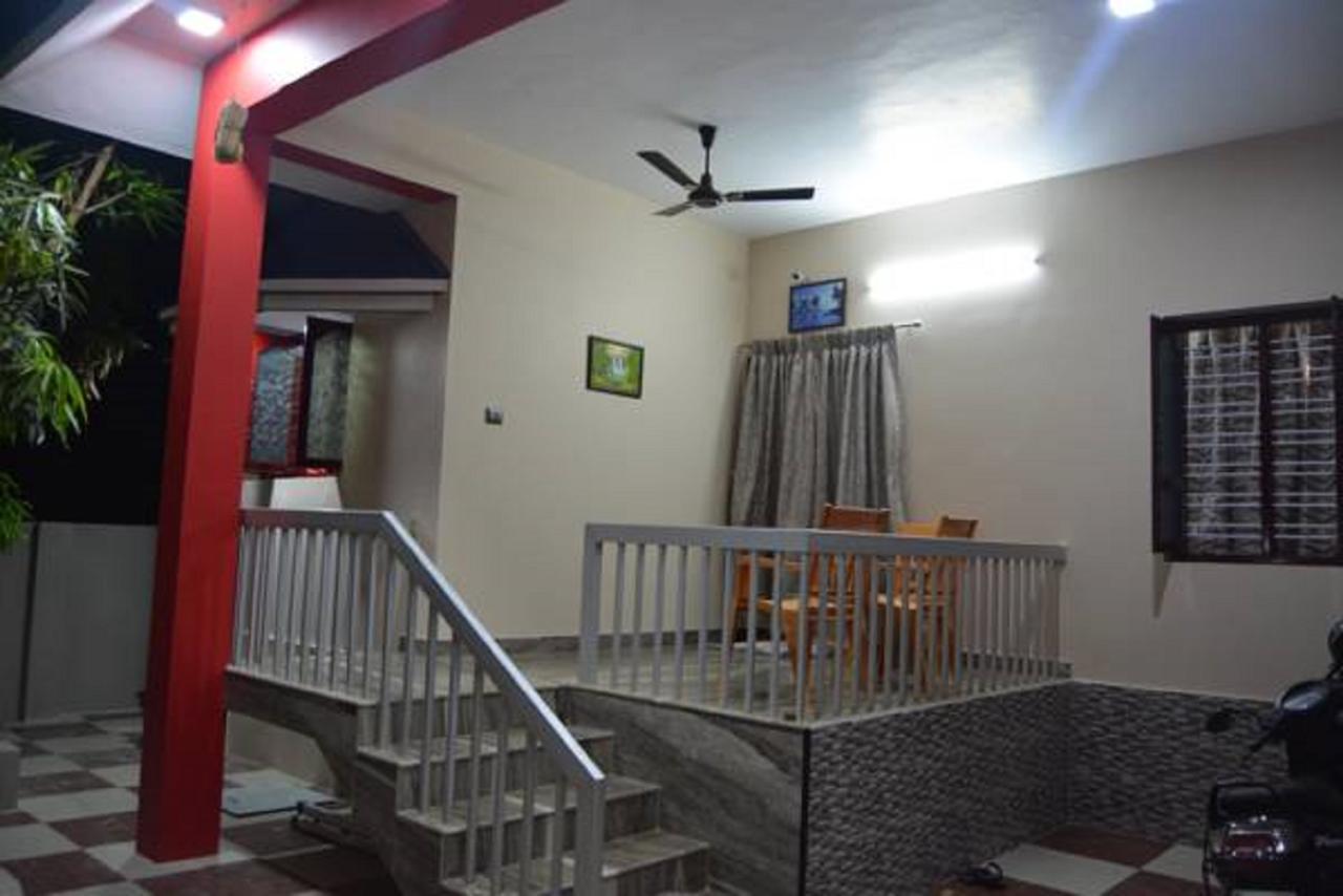 Bed & Breakfast Golden Nest Homestay