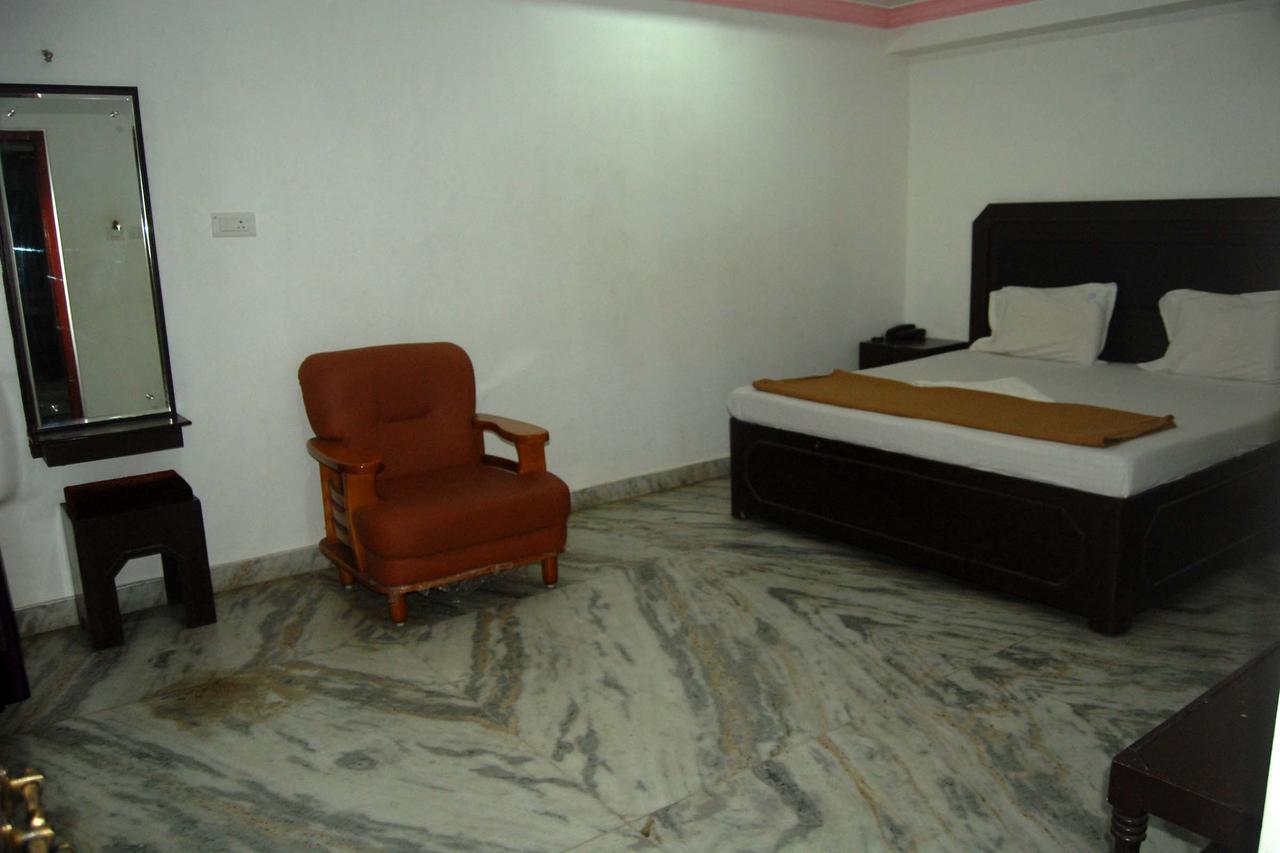 Inn Amutham Residency 3*