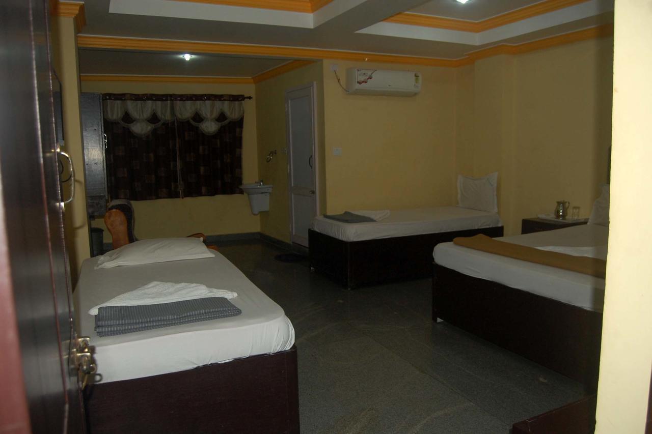Amutham Residency 3*