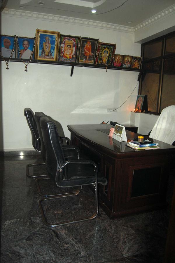 Amutham Residency Inn